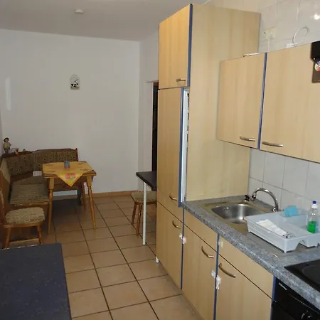 Gaestewohnungen Hennig アパート