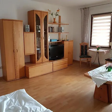 Gaestewohnungen Hennig マルククレーベルク